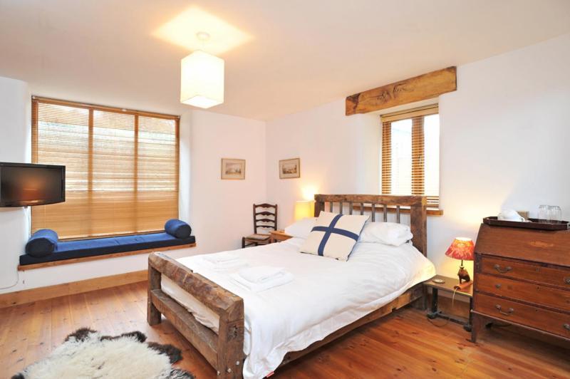 Longacre Bed And Breakfast Newton Abbot Room photo